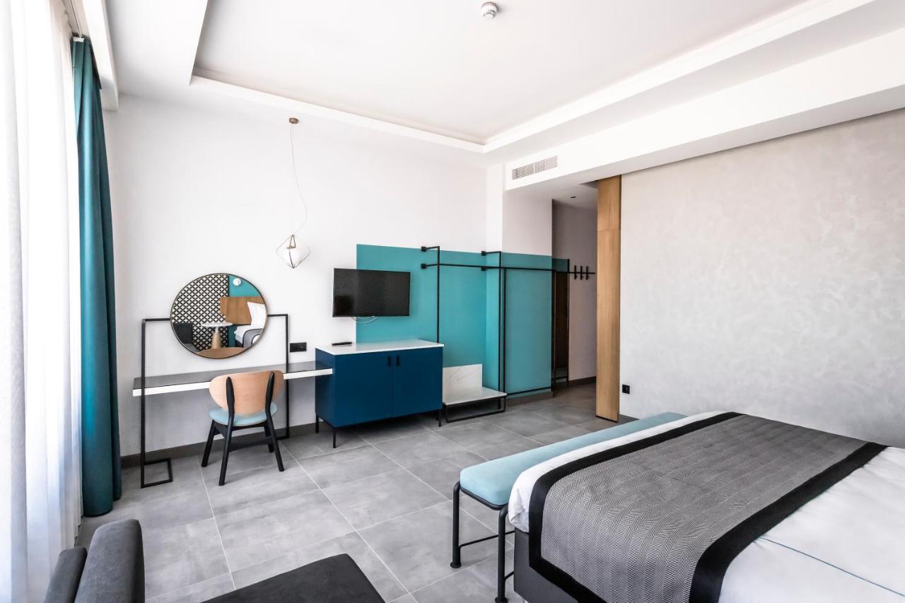 Pamphylia Hotel Валенсия Екстериор снимка